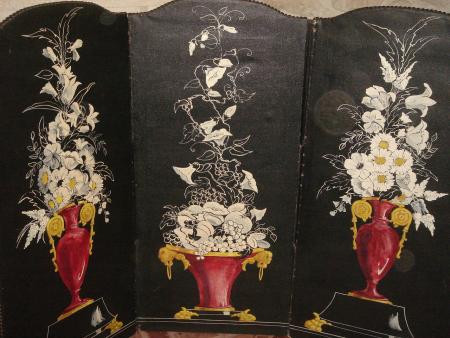 Paravent XVIII�me restaur� par mes soins..